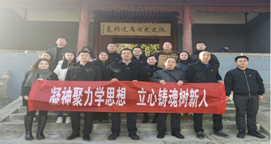 公开信息按发布时间滚动
